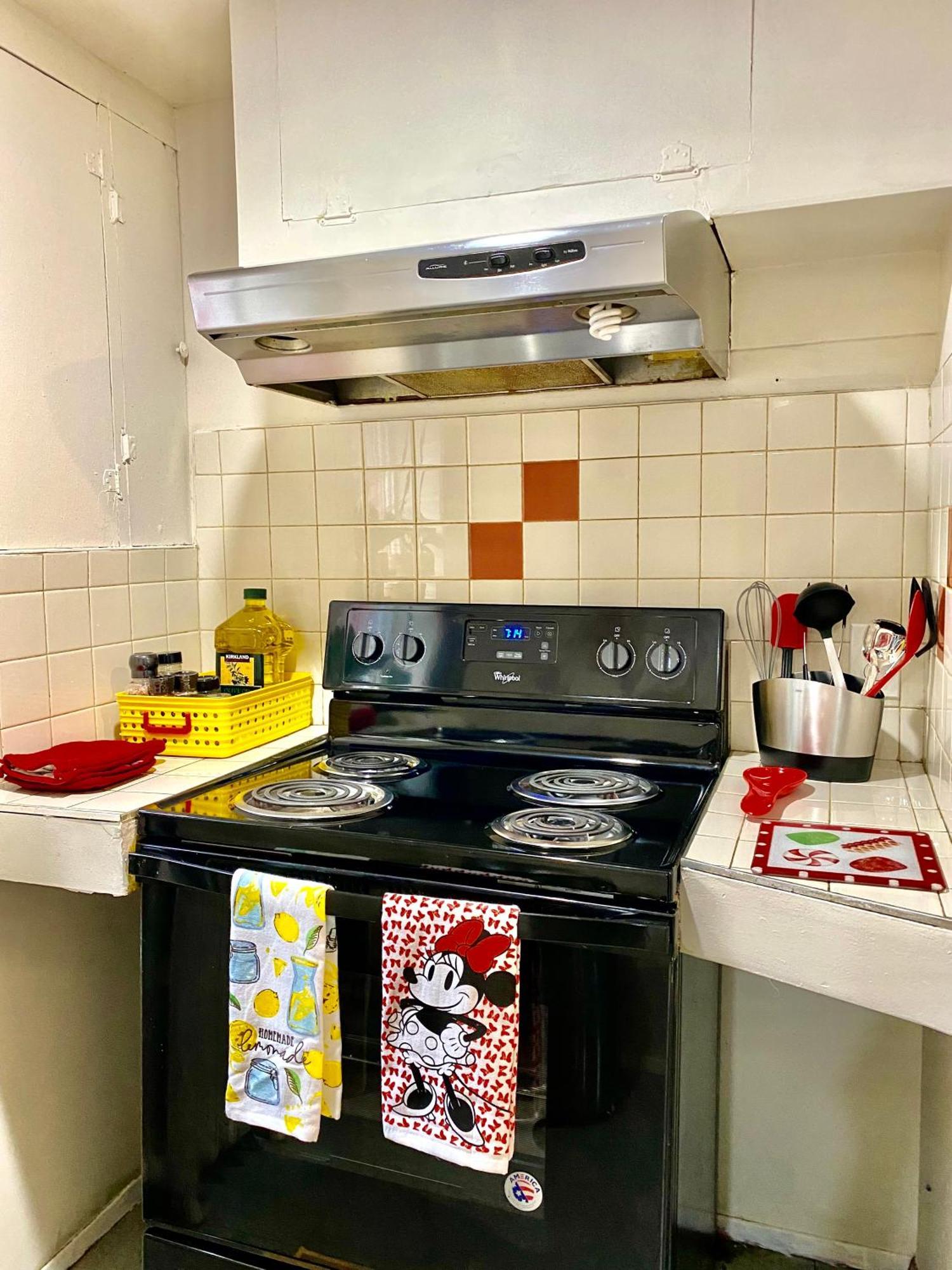 Private Tiny Room On The 1St Floor With Shared Bathroom Near Airport And Downtown Seattte シアトル エクステリア 写真