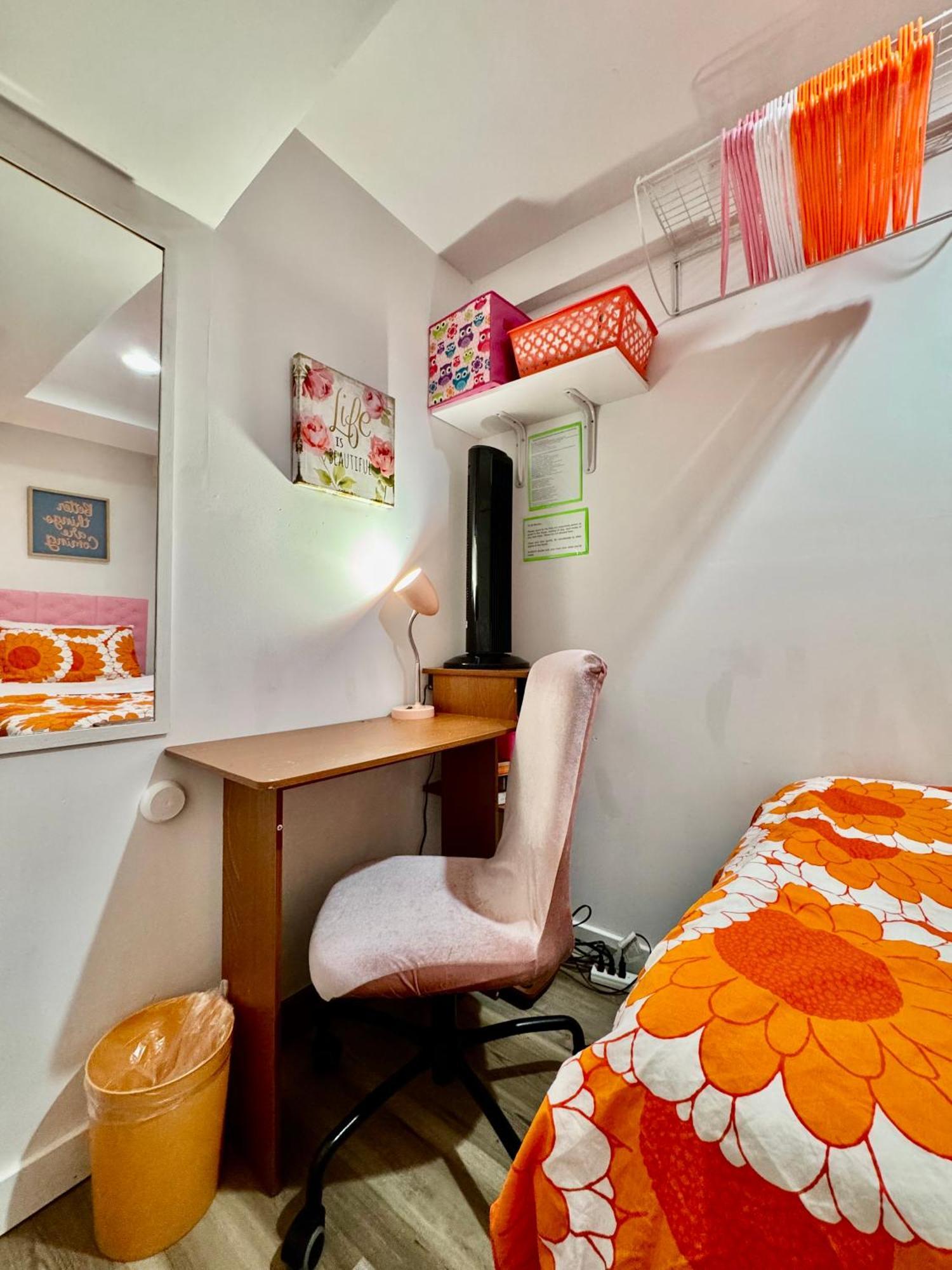 Private Tiny Room On The 1St Floor With Shared Bathroom Near Airport And Downtown Seattte シアトル エクステリア 写真