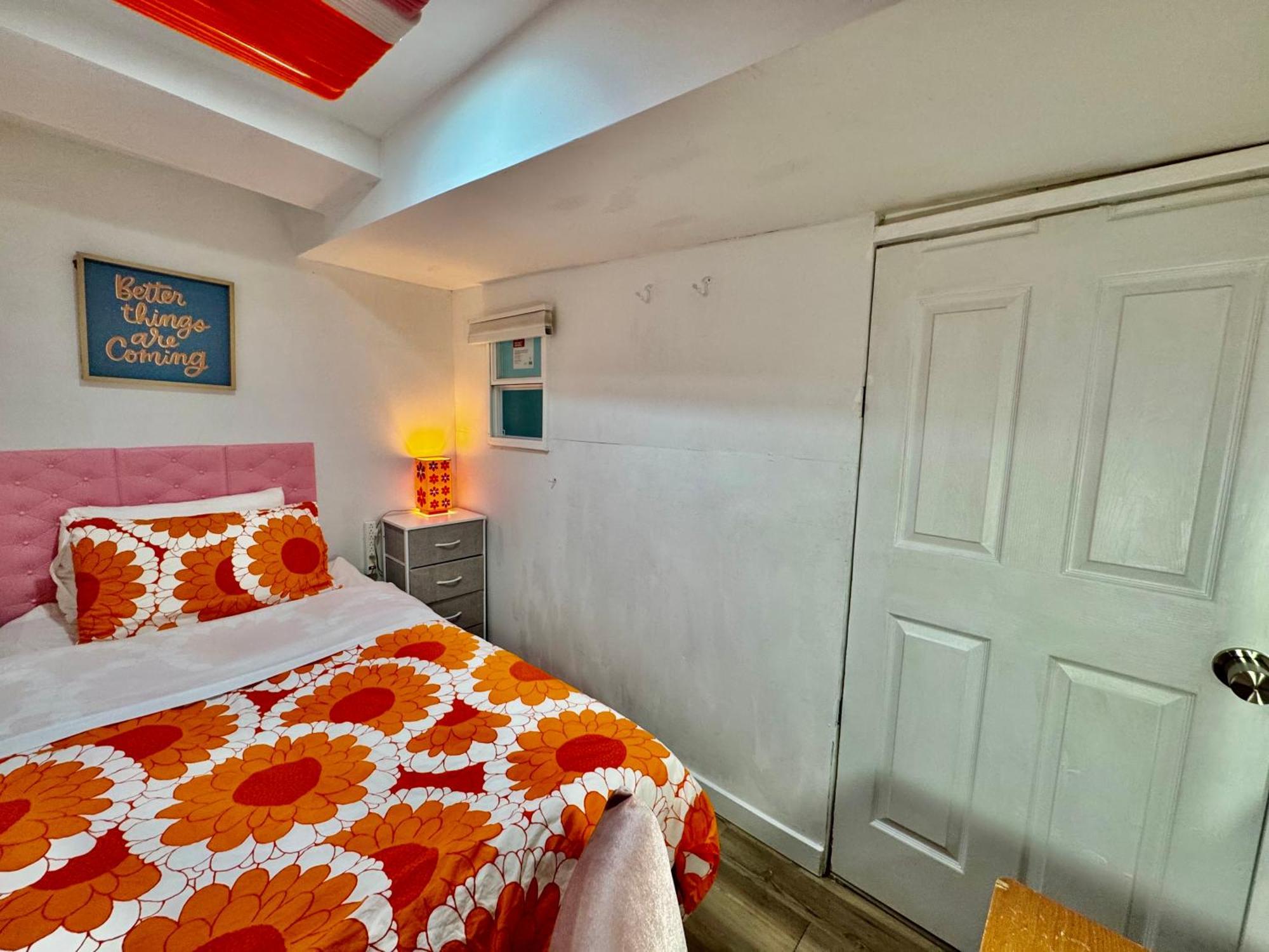 Private Tiny Room On The 1St Floor With Shared Bathroom Near Airport And Downtown Seattte シアトル エクステリア 写真